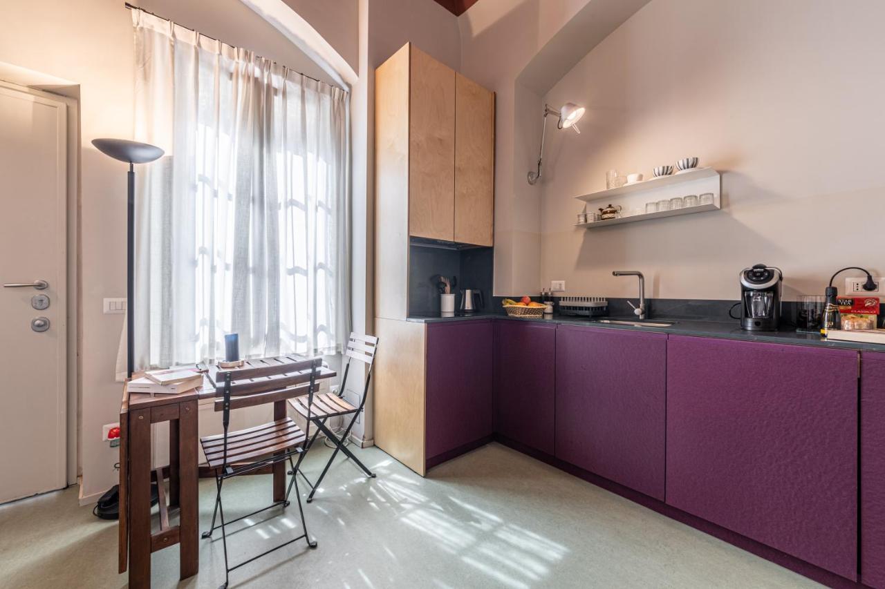 Xenia Apartments - Accogliente Pied-A-Terre Sui Navigli Milão Exterior foto